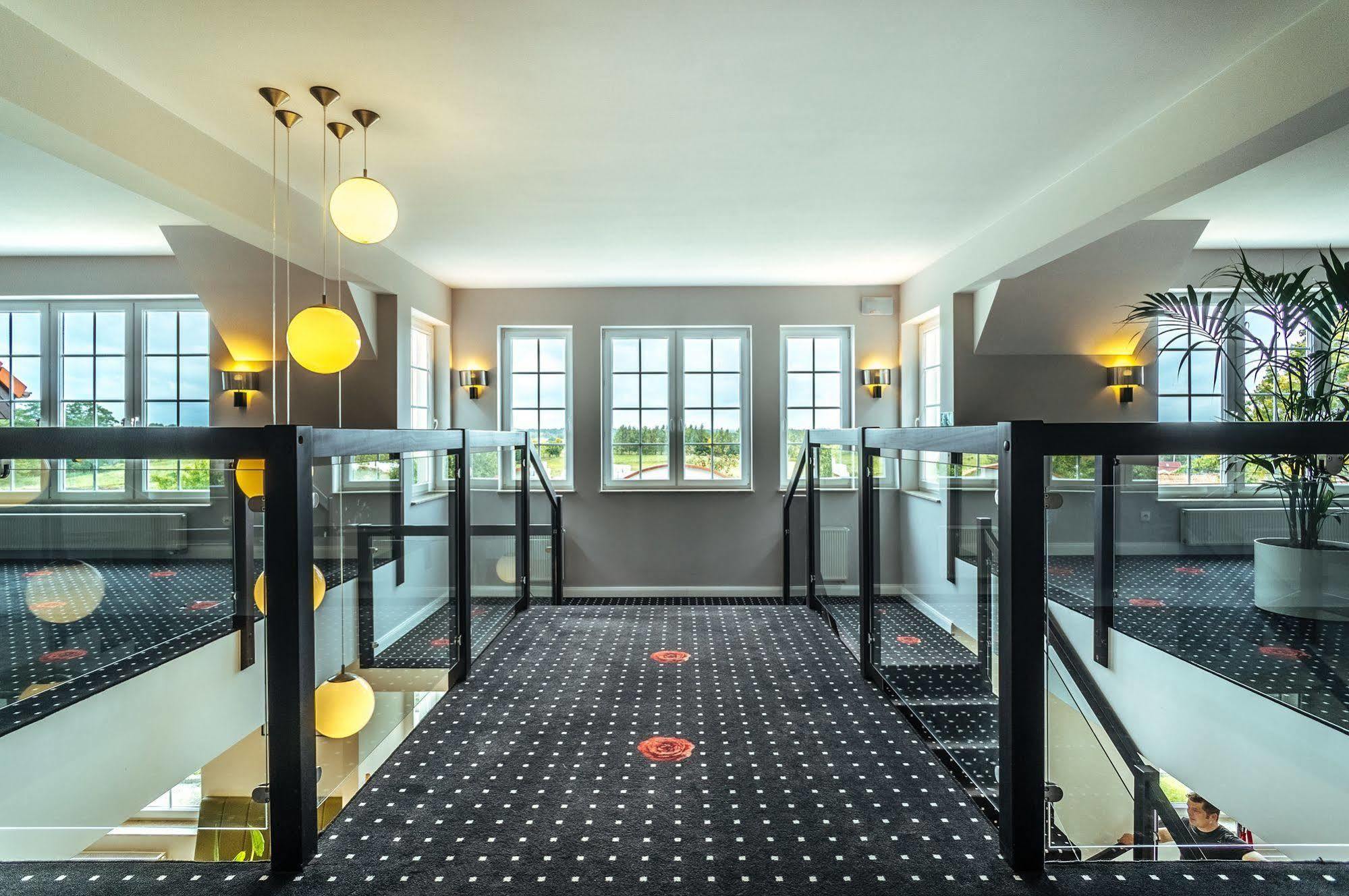 Apartamenty M&M Mikołajki Buitenkant foto